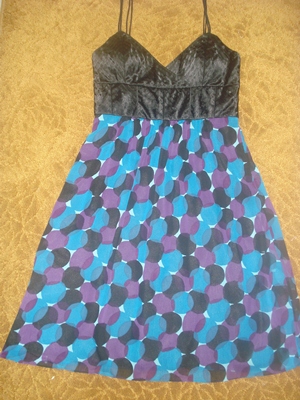 เอลิซ่า เจ นิวยอร์ค เดรสสายเดี่ยวอัดพลีท กระโปรงลายสวยๆ  Pleat and Colors Circles Printed Dress size 6 8 12