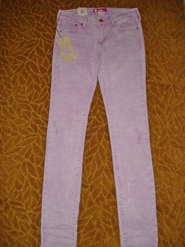 เอชแอนด์เอ็ม ยีนส์ขาเดฟสีม่วงหวาน / Sweet Violet Special Fit Sqin Waist Low Woman Jeans  size 28