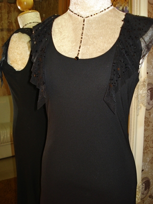 โซน่า โซร่า เดรสยาวออกงานแขนกุดสีดำ ปกผ้ามุ้งสีดำประดับเลื่อม / Sequin Embroidery Sheath Dress  size 9