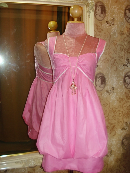 บูฮู เดรสสั้นผ้าคอตต้อนสีชมพูจั๊มชายกระโปรง หลังผูก ทรงน่ารัก Boohoo Whitney Puffball Dress size UK10