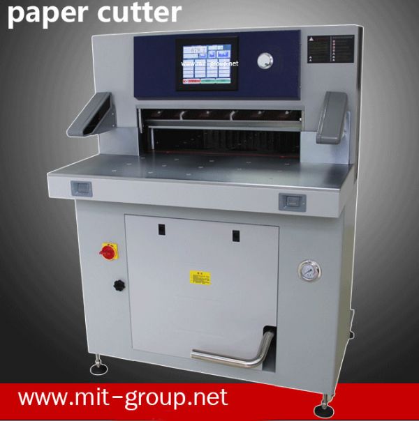 เครื่องตัดกระดาษไฮโดรลิค MIT 6810 Heavy duty hydraulic paper cutter